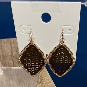 Gorgeous dangle earrings